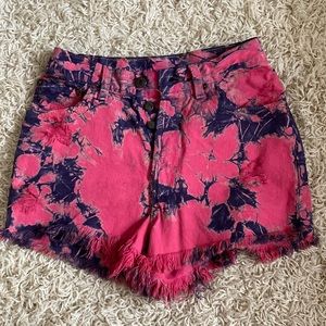 Levi’s hight waisted shorts, size Small